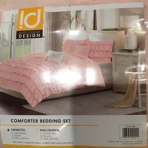 Pink Ruffle Comforter Bedding Set